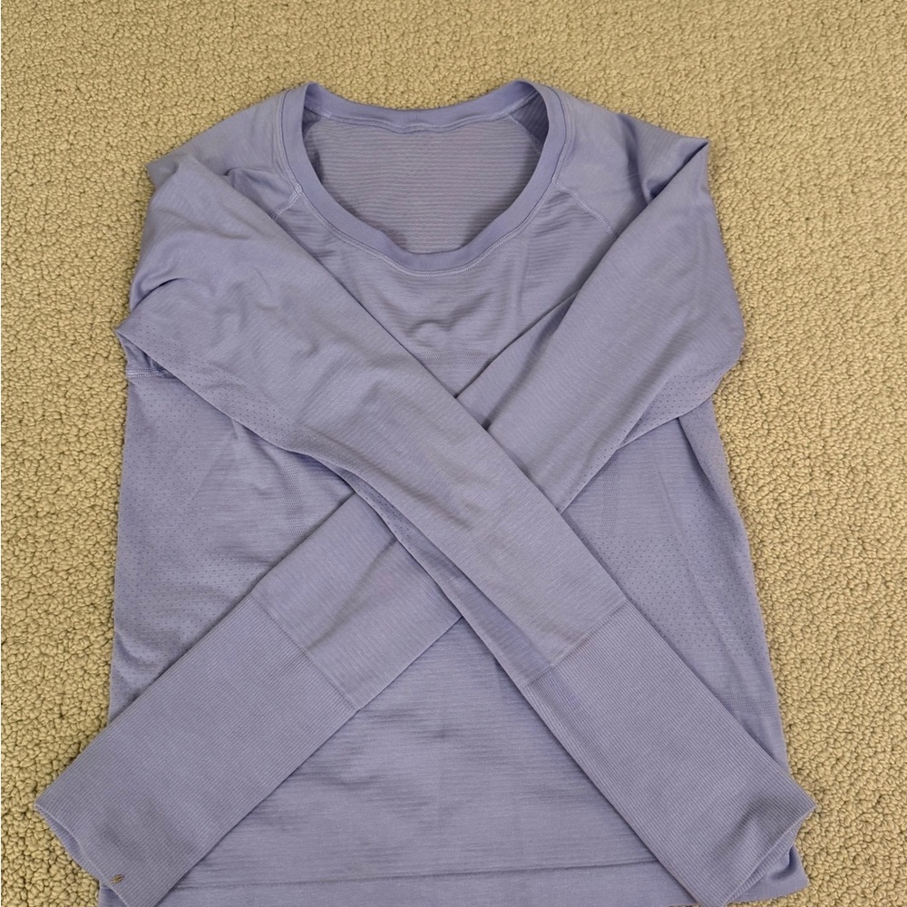 Lululemon *Swiftly Tech Long-Sleeve Shirt 2.0- Liliac Smoke - Picture 4 of 7